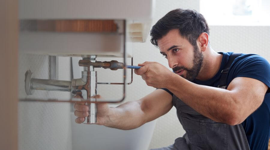 Professional sink repair in Homestead, IA